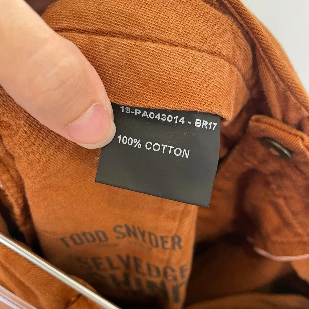 Todd Snyder Men's Chinos in Rust Brown